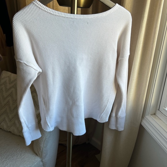Abercrombie & Fitch Long Sleeve Thermal Tee | Small - Picture 10 of 10
